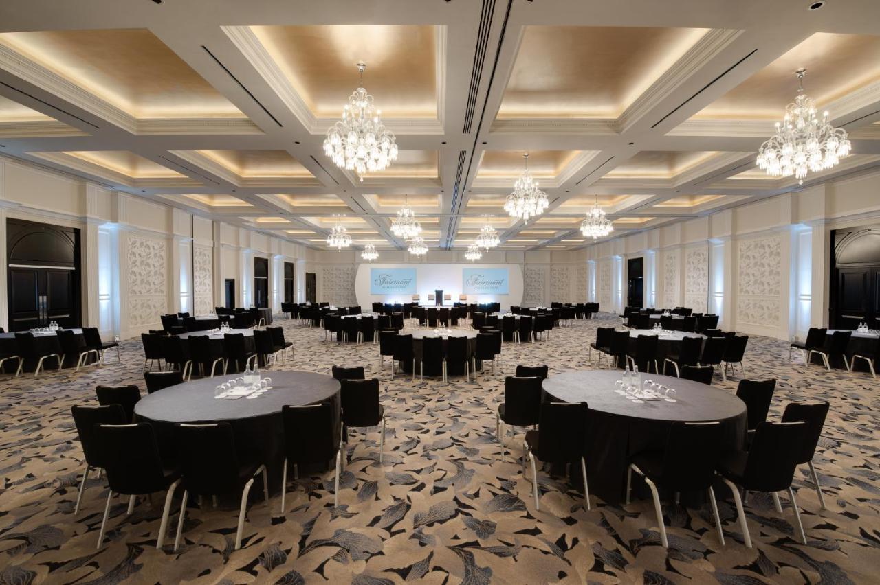 Fairmont Windsor Park Hotel Exterior photo